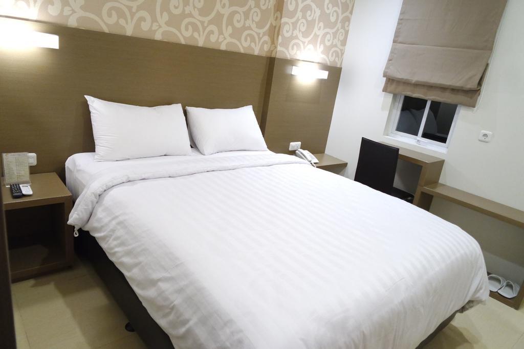 Yokotel Hotel Бандунг Номер фото
