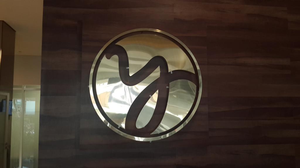 Yokotel Hotel Бандунг Экстерьер фото